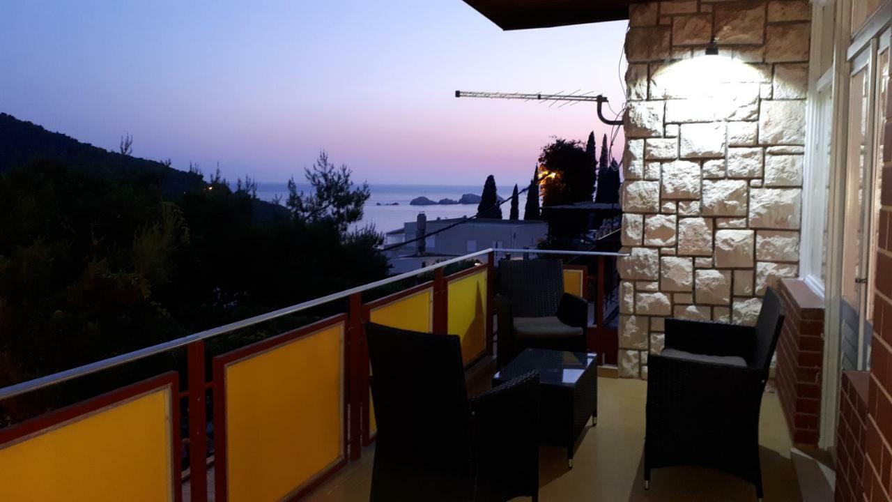 Best4You Apartment - Sea View - 70 M2 - 2 Bedrooms Dubrovnik Bagian luar foto
