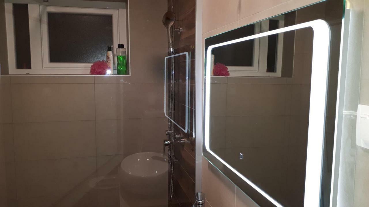 Best4You Apartment - Sea View - 70 M2 - 2 Bedrooms Dubrovnik Bagian luar foto