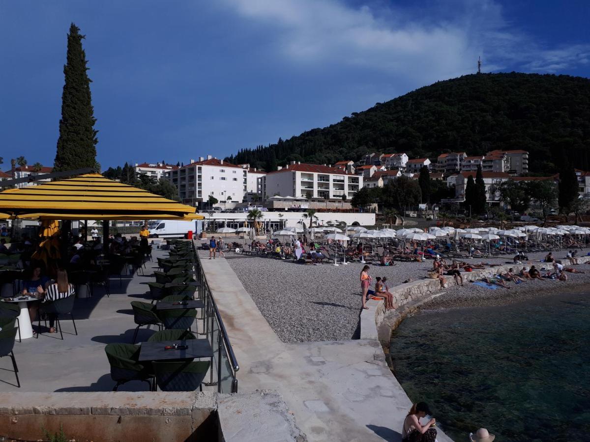 Best4You Apartment - Sea View - 70 M2 - 2 Bedrooms Dubrovnik Bagian luar foto